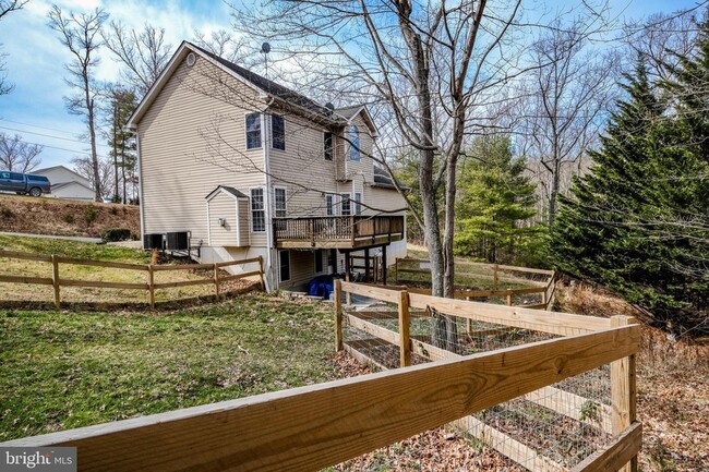 Building Photo - 54 Apache Court