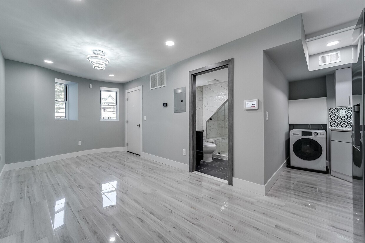 Foto principal - 186 Columbia Ave