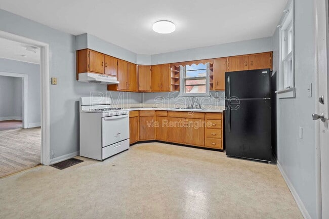 Photo - 601 Park Ave Apartment