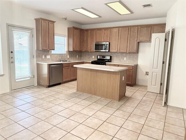 Building Photo - 4512 Steed Dr