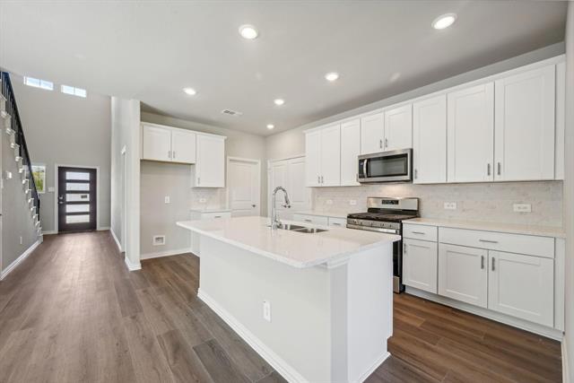 Foto del edificio - 518 Willet Dr