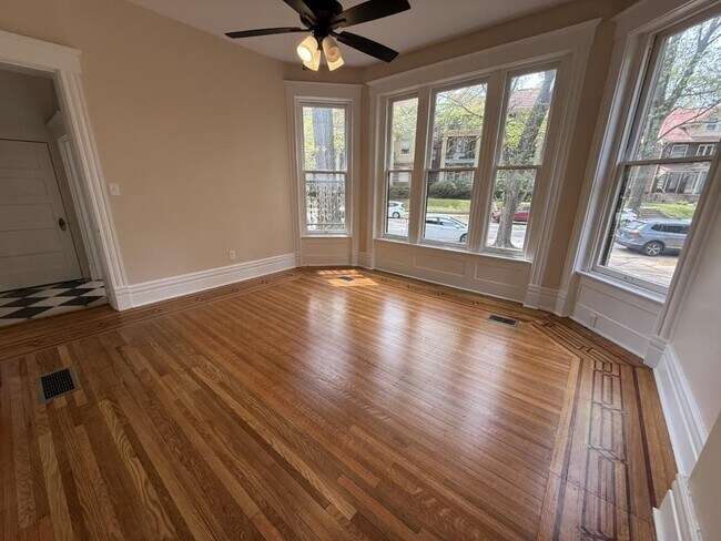 Foto del edificio - 2101 Cherokee Pkwy