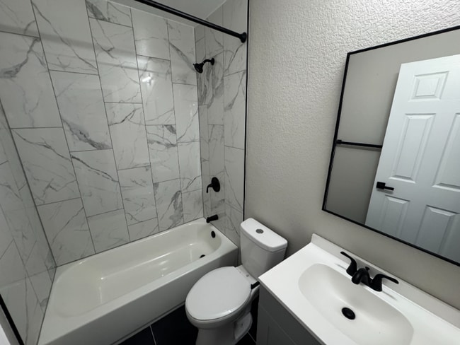 Photo - 173 Buchanan Ave House