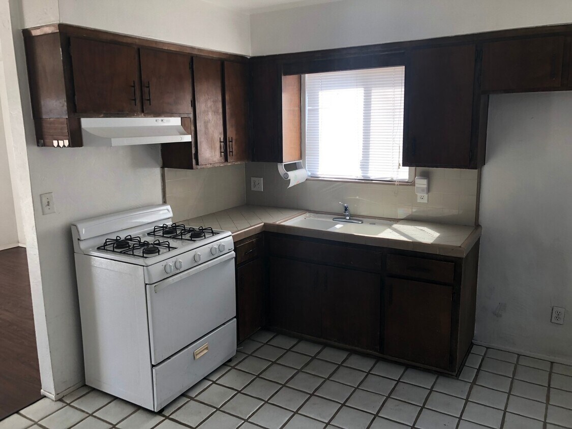 Foto principal - 103/104 -310 W. Bardsley