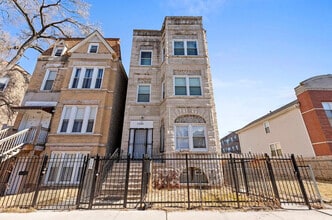 Building Photo - 1325 S Sawyer Ave