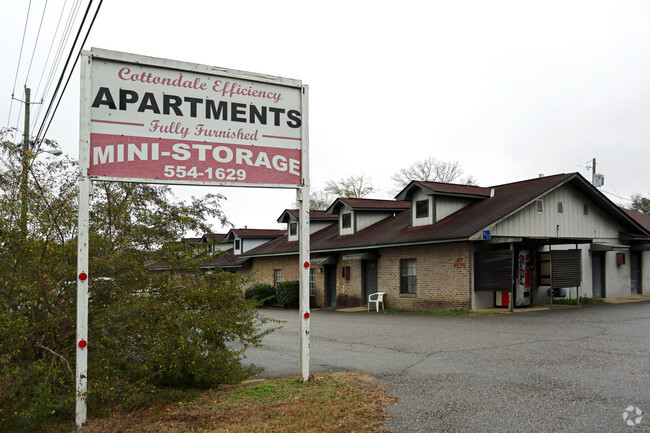 Foto del edificio - Cottondale Efficiency Apartments