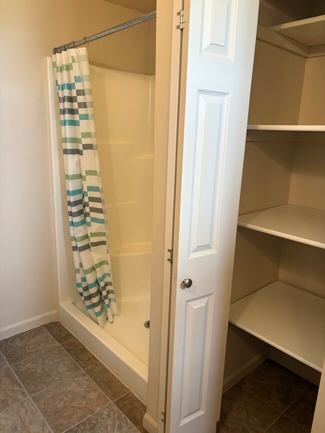 Foto del edificio - 407 Walnut St