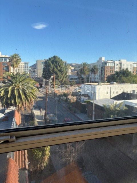 Building Photo - 1523 N McCadden Pl