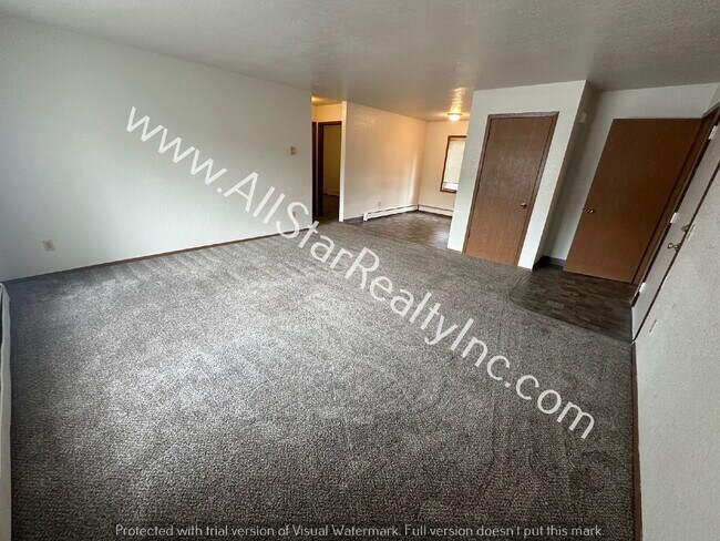 Foto del edificio - 216 N Flower St