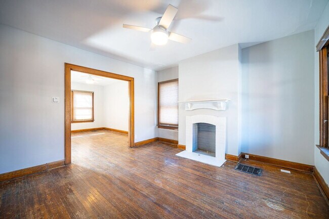 Foto del edificio - 93 Wilber Ave