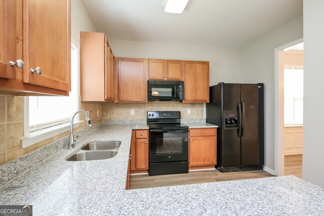 Building Photo - 248 Springs Crossing