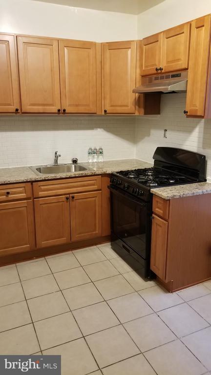 Foto del edificio - 1831 N Croskey St