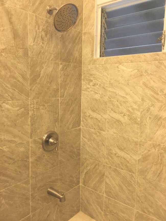 Foto del edificio - 17 Kauila St