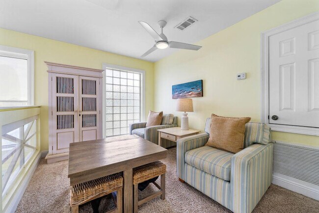 Foto del edificio - 23270 Perdido Beach Blvd