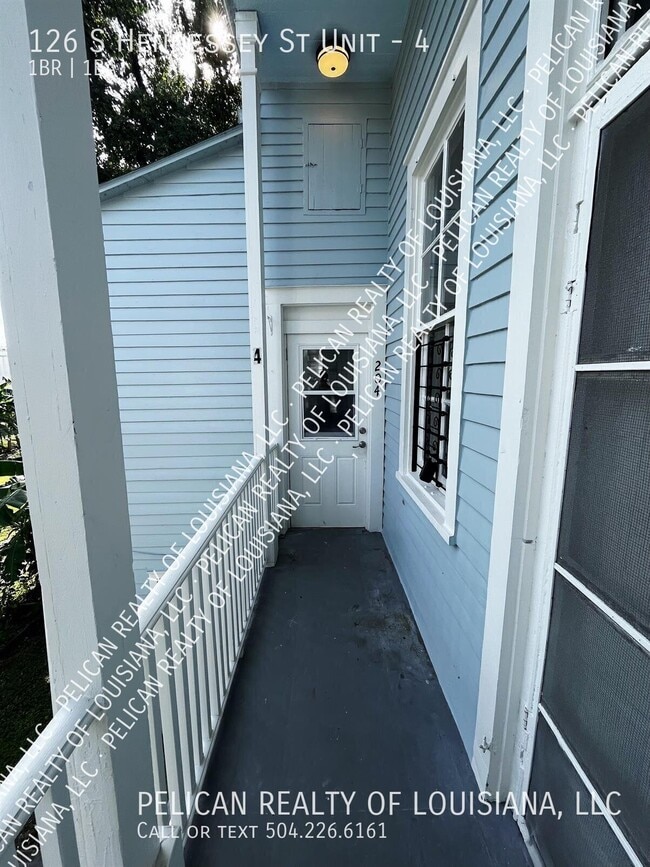 Building Photo - 126 S Hennessey St