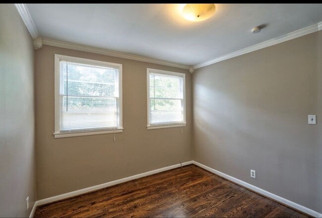 Building Photo - **Berry Hill/South Nashville!!
