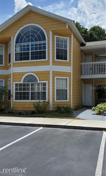 Foto del edificio - 8720 Rain Forest Pl