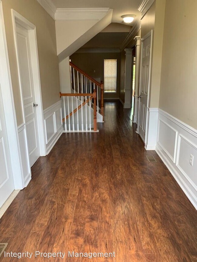 Building Photo - 3 br, 2.5 bath House - 30 Banbury Way Unit...