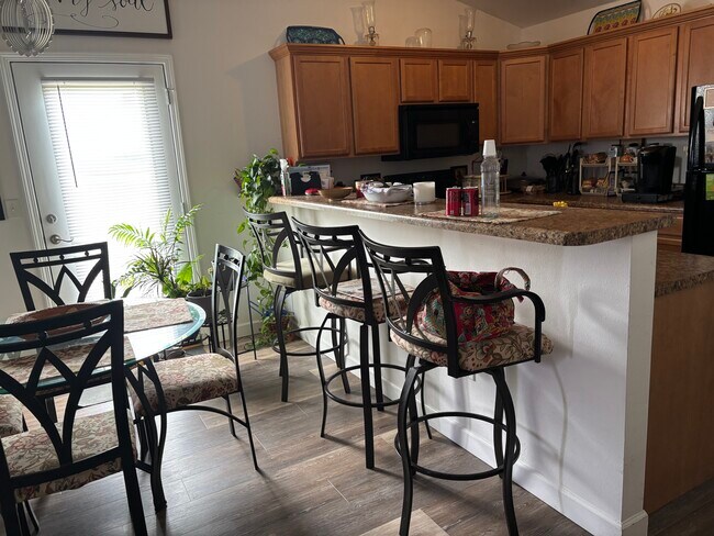 Foto del edificio - 10961 Upland Terrace Dr