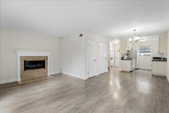 Building Photo - 1590 Buena Vista Ave