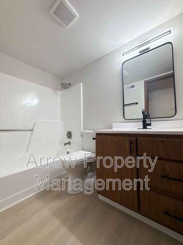 Foto del edificio - 2323 T St