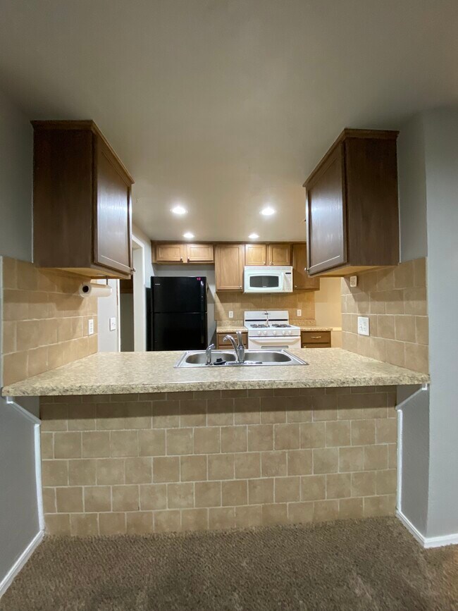 Foto del edificio - 8309 S Brookline Ave