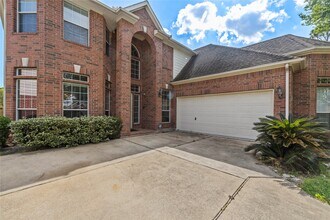 Building Photo - 1111 Blue Leaf Dr