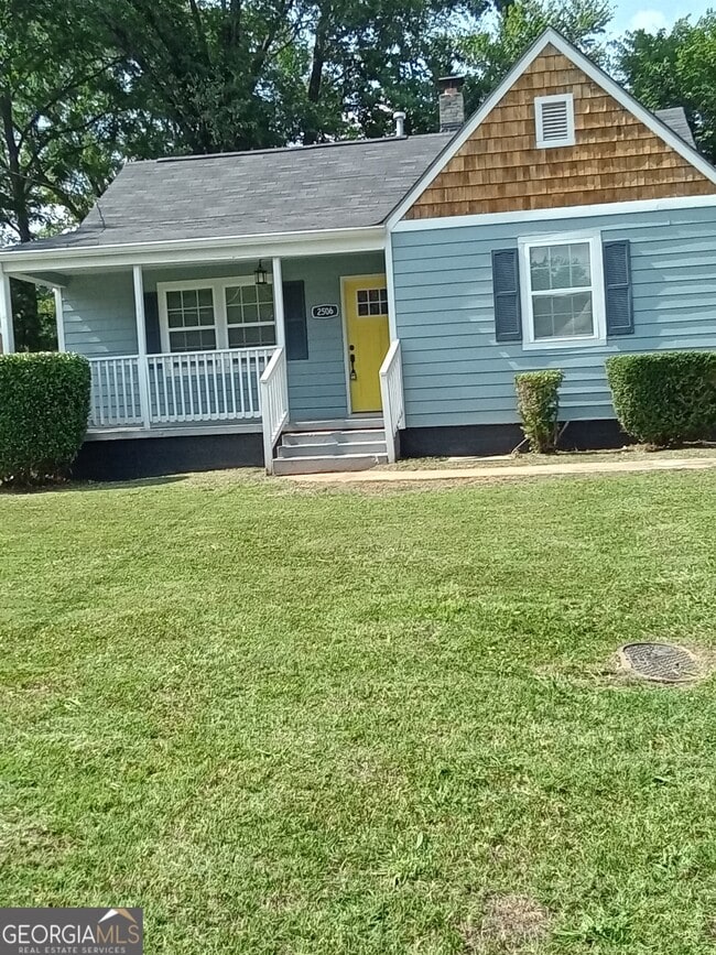 Building Photo - 2506 Eastwood Dr