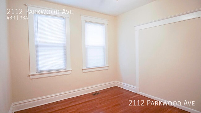 Building Photo - 2112 Parkwood Ave
