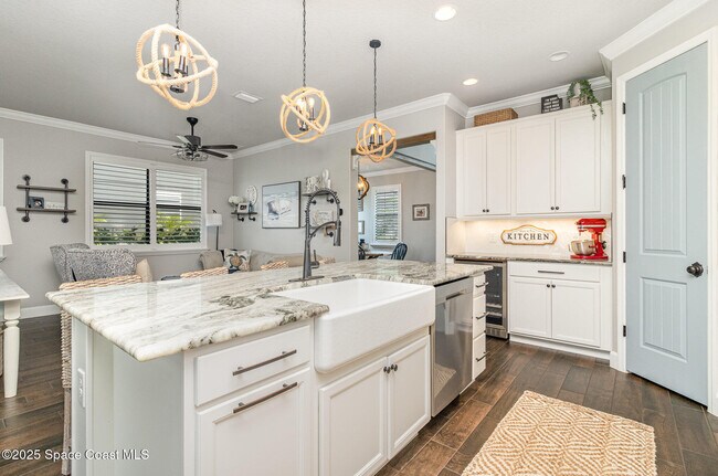Building Photo - 3243 Casare Dr