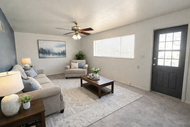 Building Photo - Four Bedroom Spacious Home Available