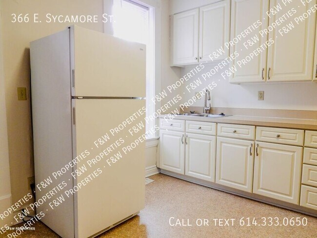 Foto del edificio - 366 E Sycamore St