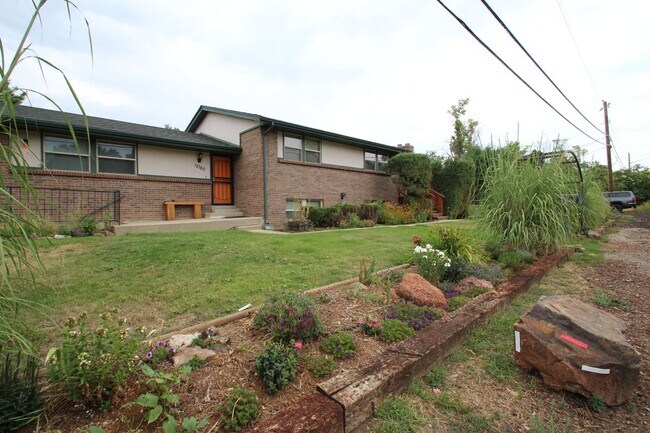 Foto del edificio - 12185 W 8th Ave