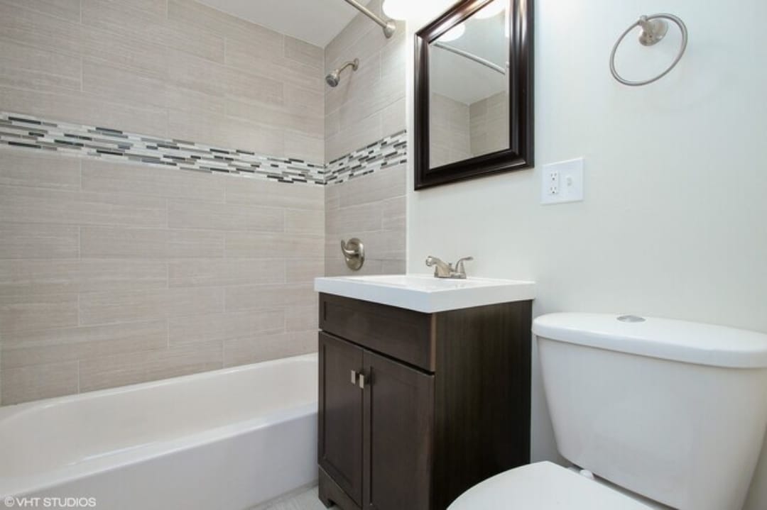 Foto principal - 6225 S Indiana Ave