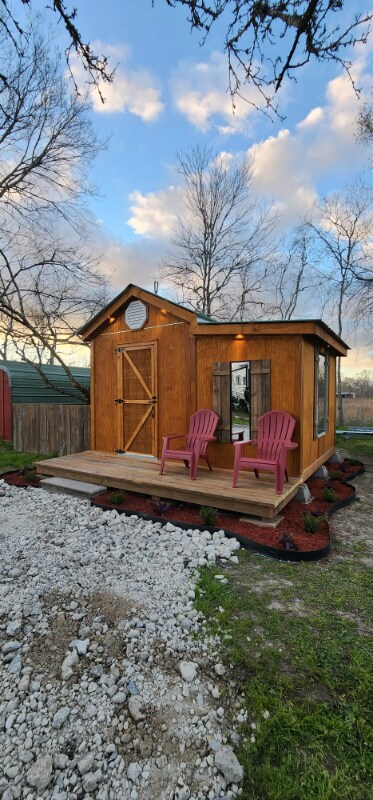 Foto del edificio - 6835 Purvis Ln