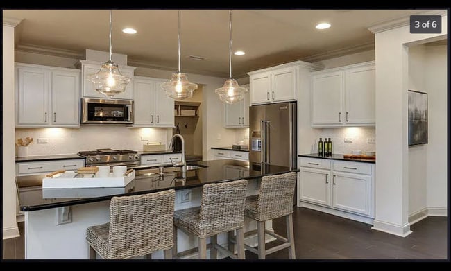 Building Photo - Room in Townhome on Craigmeade Dr