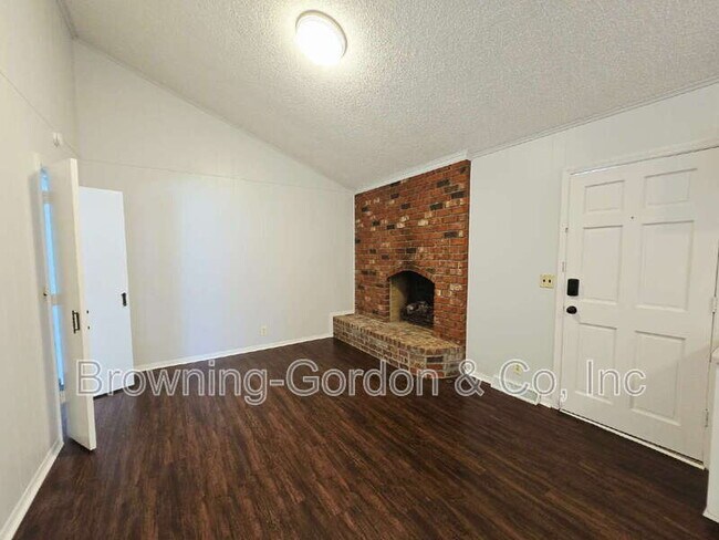 Foto del edificio - 1147 Duncanwood Dr