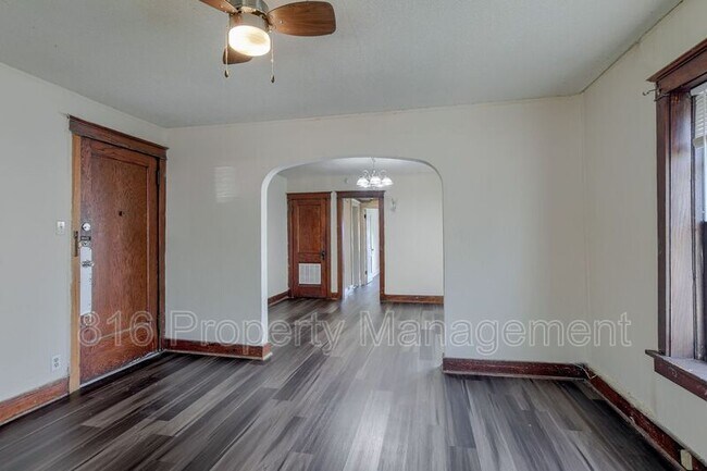 Building Photo - 511-513 Prospect Ave