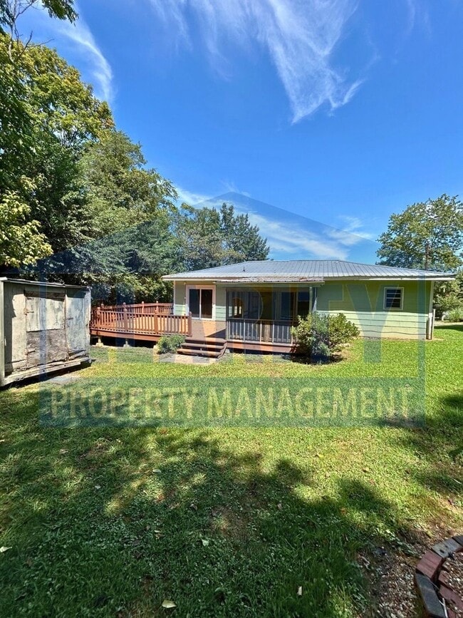 Building Photo - Beautiful 3-Bedroom, 1-Bath Home!
