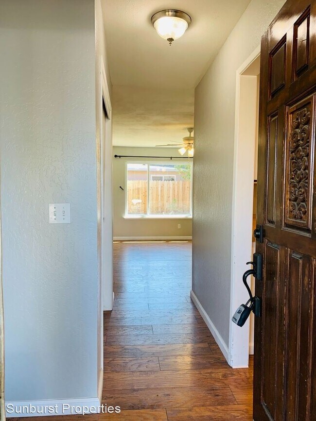 Foto del edificio - 3 br, 2 bath House - 407 Jesse Ave