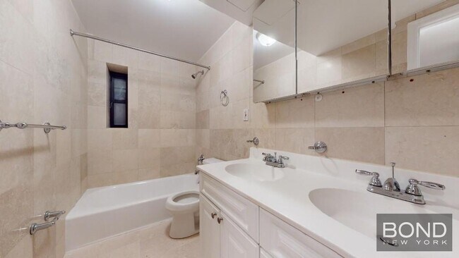 Foto del edificio - 150 E 84th St