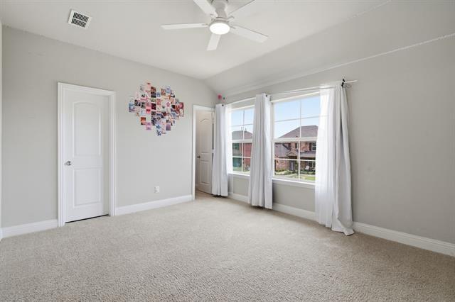 Foto del edificio - 2835 Hackberry Creek Trail