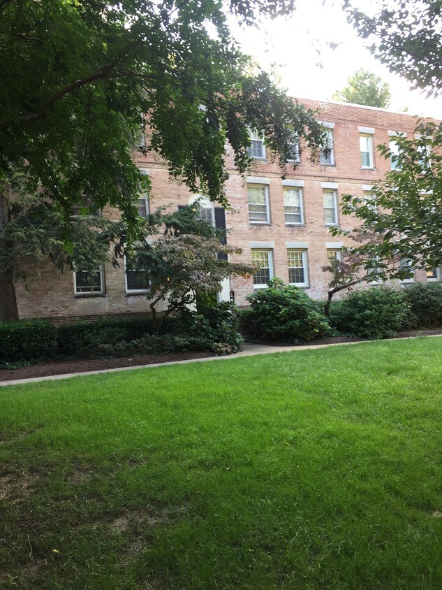 Garden Apartment with landscaped lawn in fron - 2734 Ordway St NW