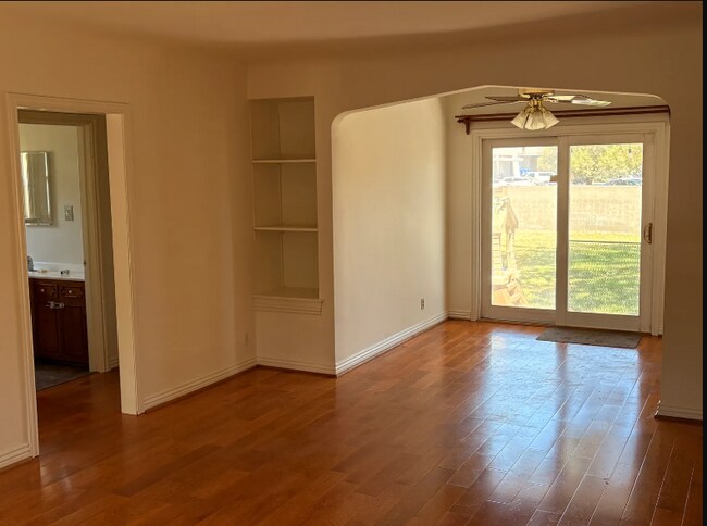 Foto del edificio - 1518 N Naomi St