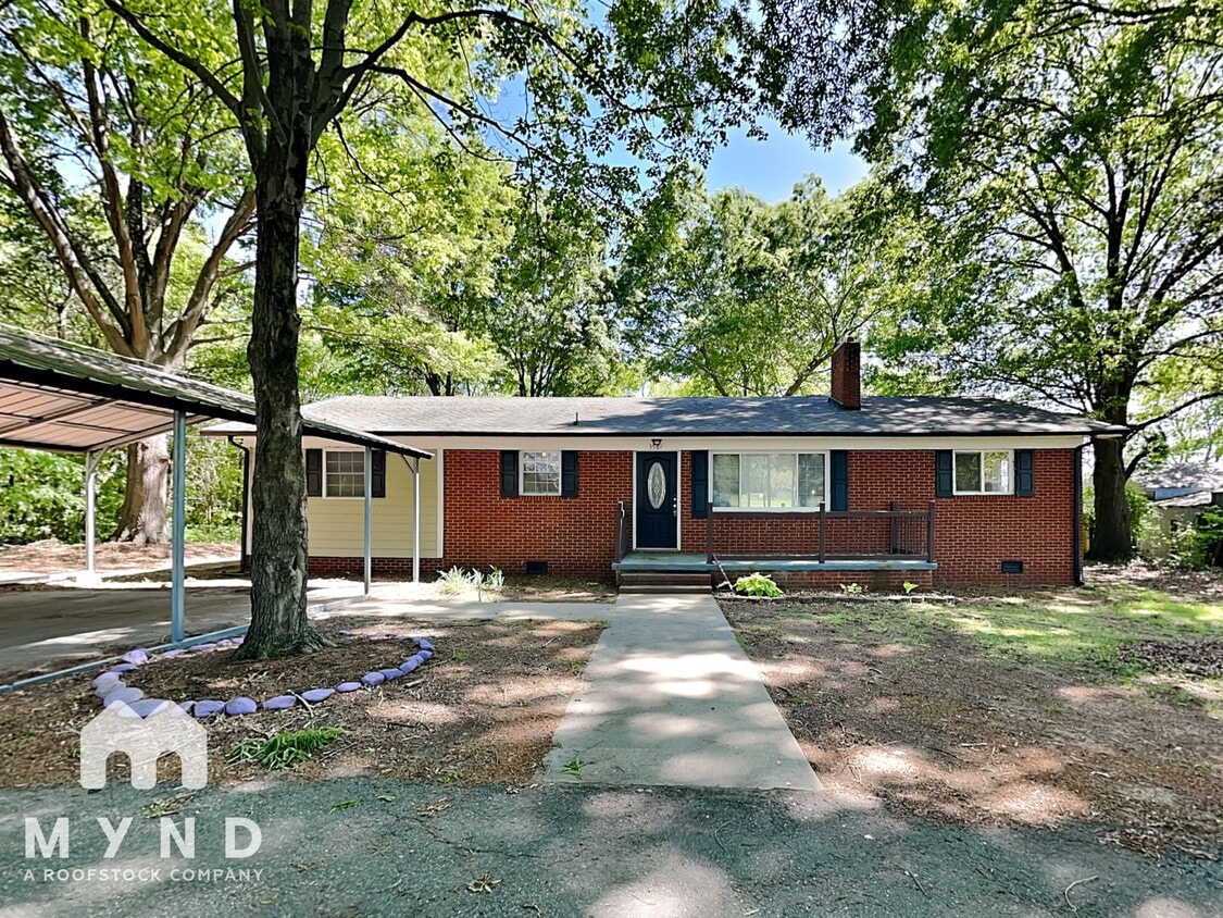 Primary Photo - 3581 Travis Ln NW