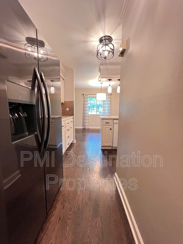 Foto del edificio - 10338 Ash St