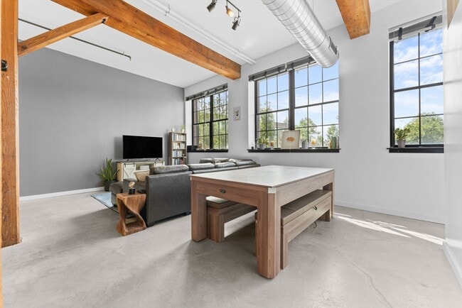 Foto del edificio - 944 Dorchester Ave