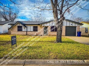 Building Photo - 549 NW Hillery St