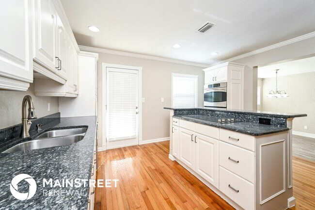 Foto del edificio - 3750 28th Ave N