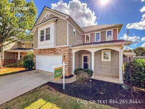 Building Photo - 200 River Terrace Ct